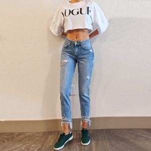 Special design beaded ornament Girlfriend Fit jean